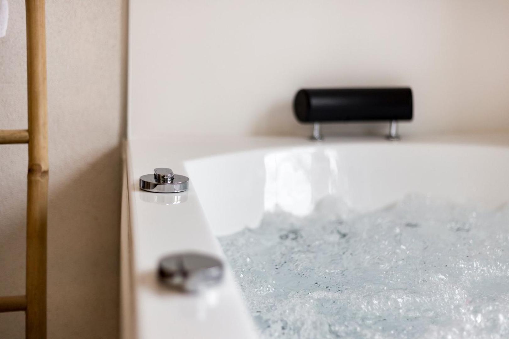 Sky'Room - Jacuzzi & Vue - Vieux Lyon Dış mekan fotoğraf